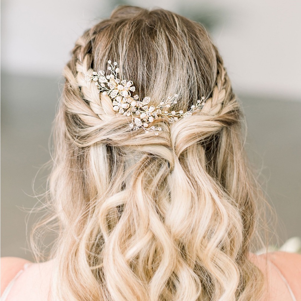 Dareth Colburn Bridal Gold Hair Piece